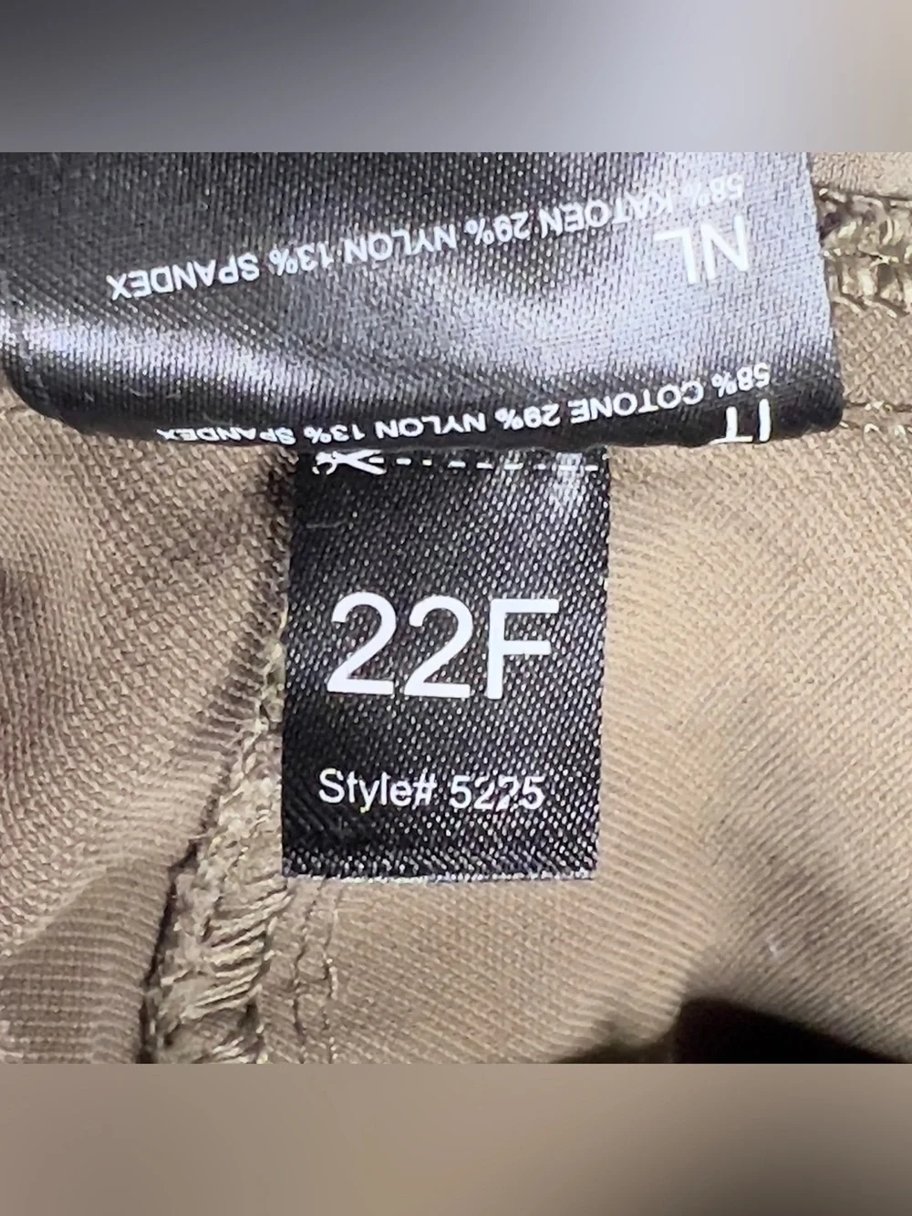 Kuhl Resistor Chino Pants Men's 40x32 Khaki‎ Outdoor Performance Stretch Hiking